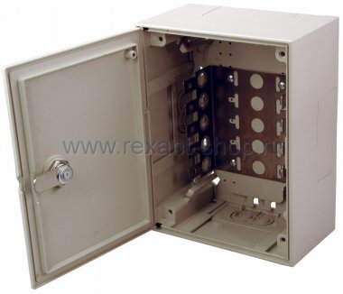 Фотография товара 'Rexant Коробка монтажная под 5 плинтов с замком 04-0104'